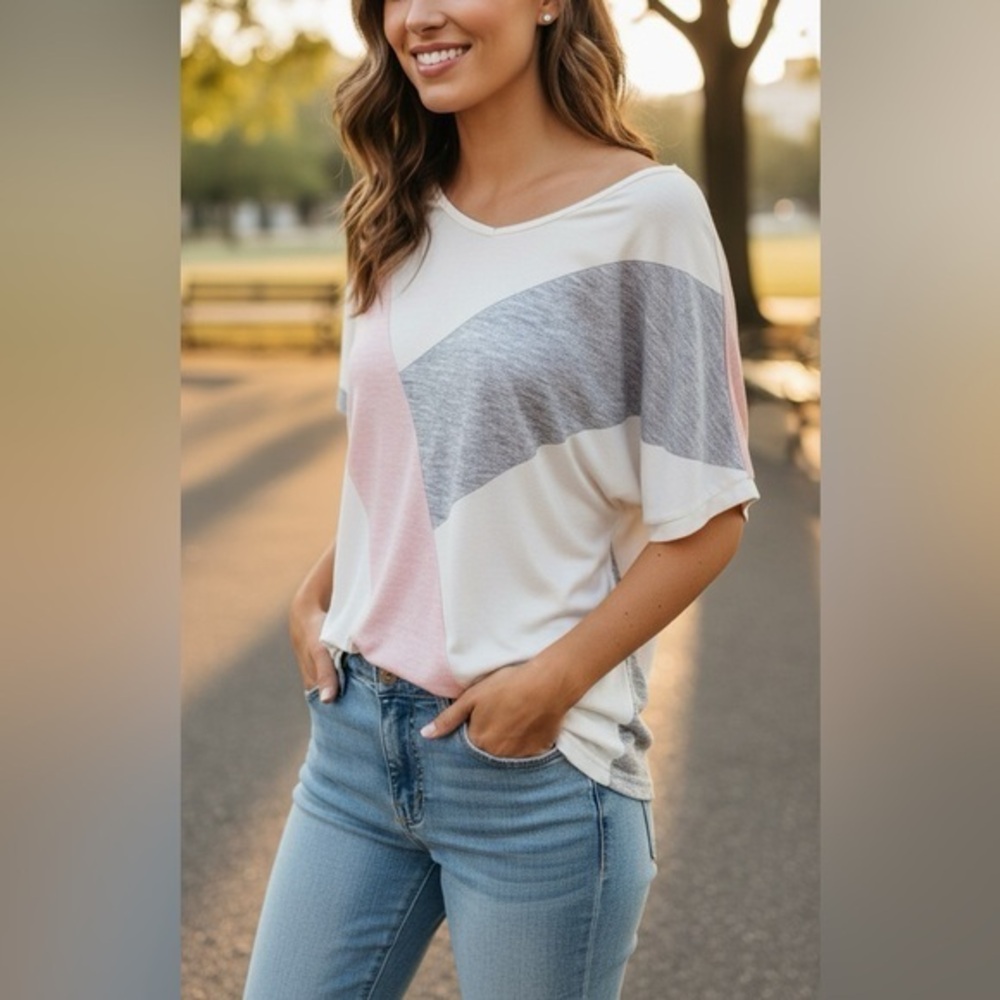 3/25$ (Mix)coeur de vague White Pink Gray Short Sleeve Rounded Neck S